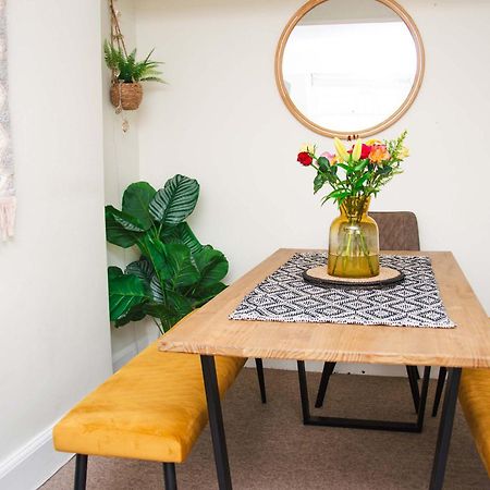 Beautiful Character 3 Bed City Centre Apartment Μπαθ Εξωτερικό φωτογραφία